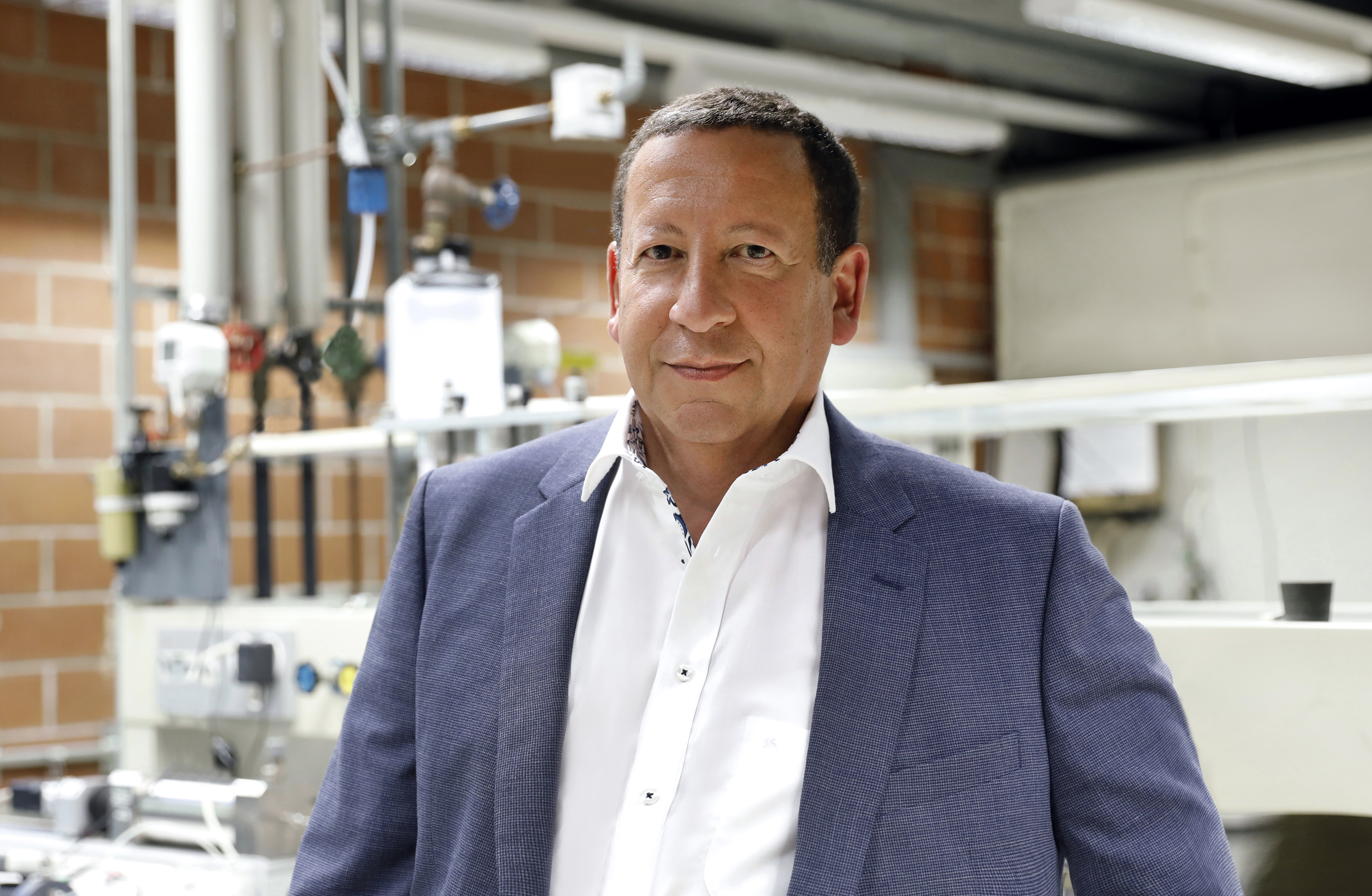 Prof. Lyesse Laloui